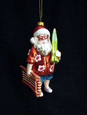 Holiday Beach Santa in Hawaiian Shirt Hanging Ornament - Red